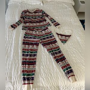 Knix Multicolor Christmas woman’s Pajama with animal scarf